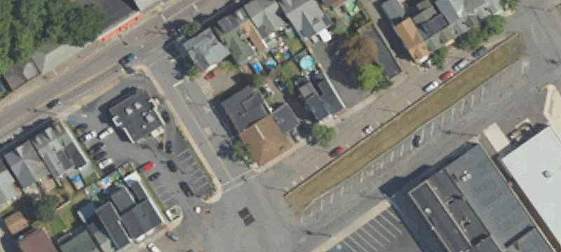 125 Commerce St