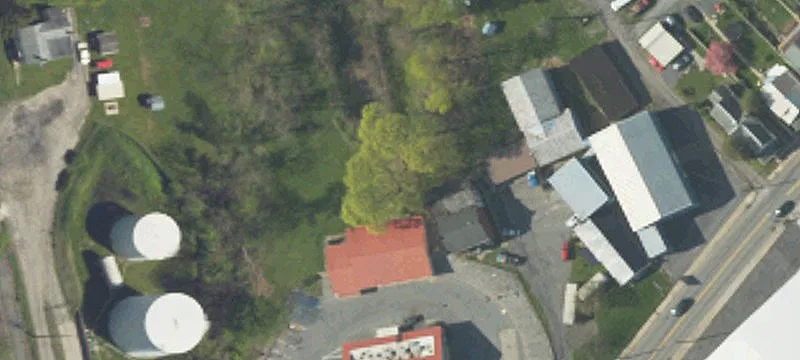 401 Walnut St