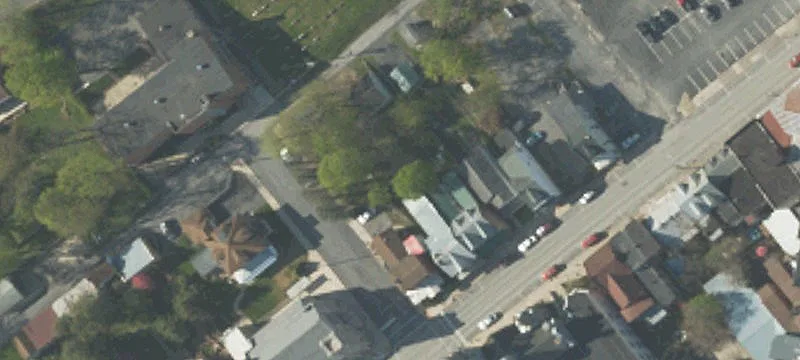 203 3rd St