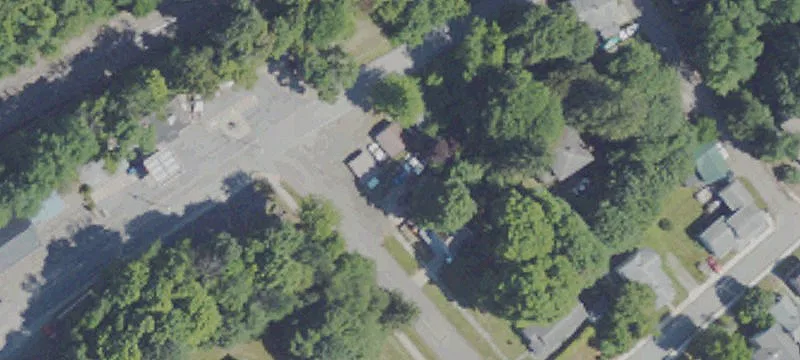 1526 Main St
