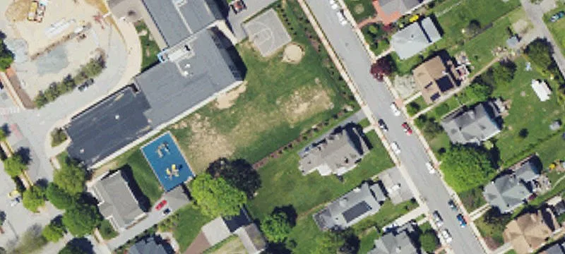 130 Woodland Ave