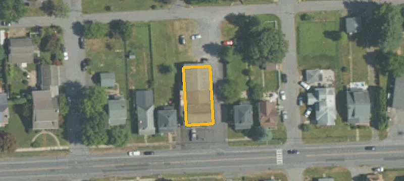 795 Bloom Rd