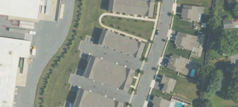 904 Mayer Pl