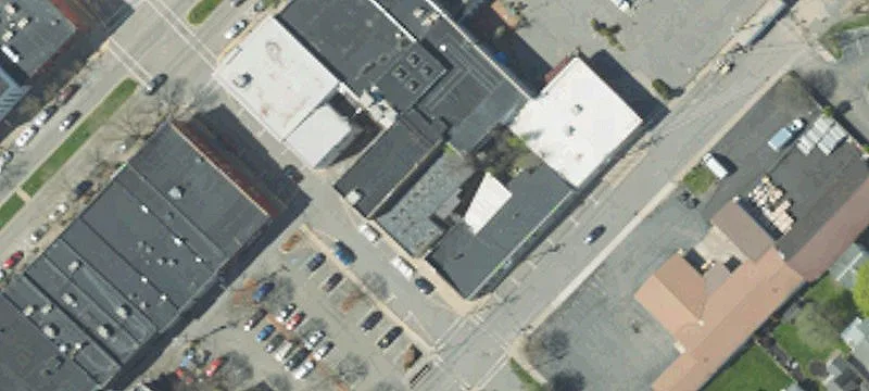 17 Waln St