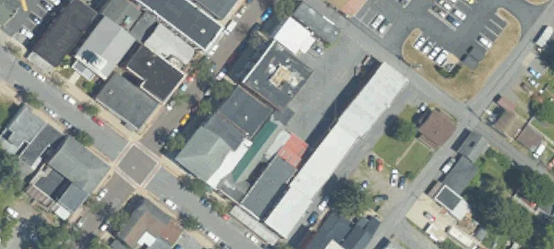 90 Queen St