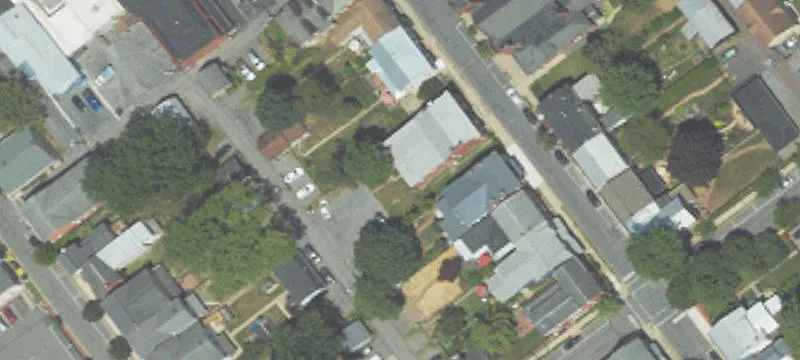 39 4th St