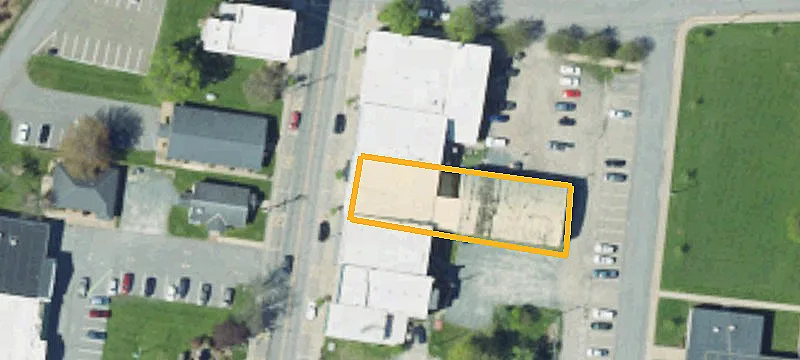 240 Main St