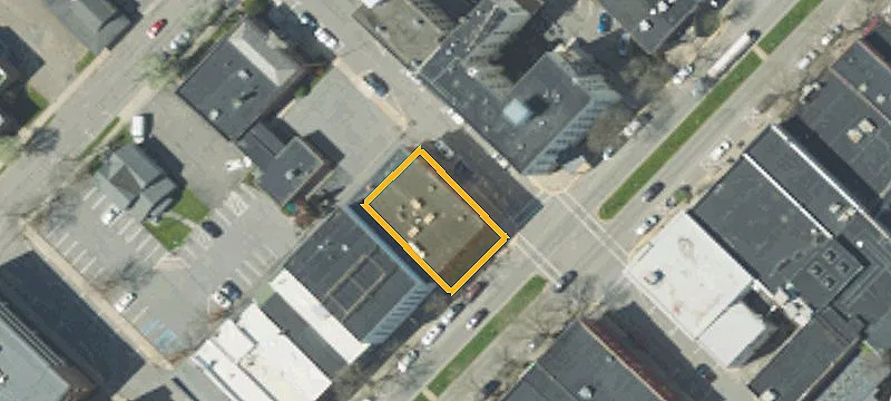 64 Main St