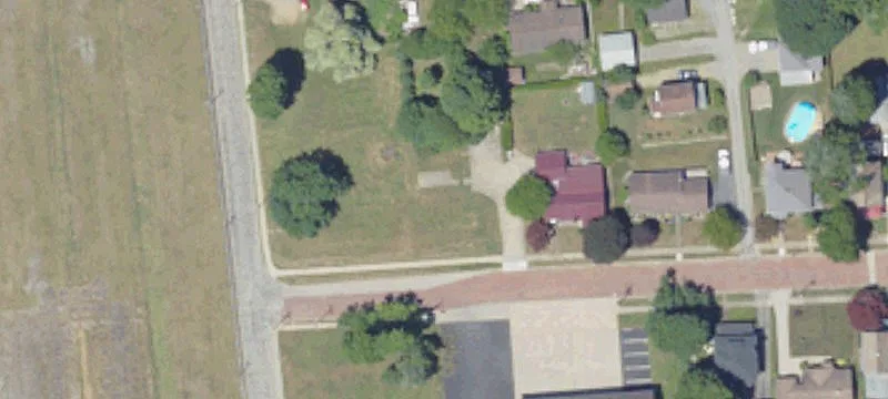 108 Ee Ave