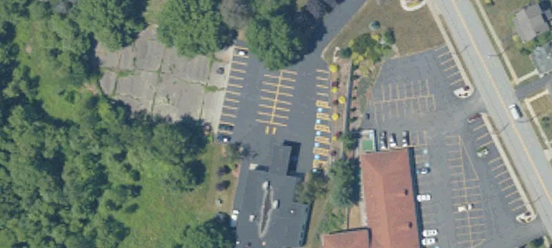 Laurel Ave