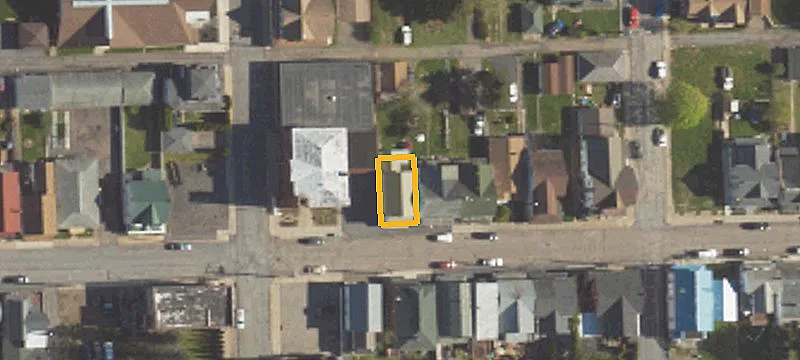 727 Walnut St