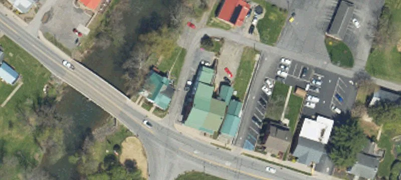 201 Main St