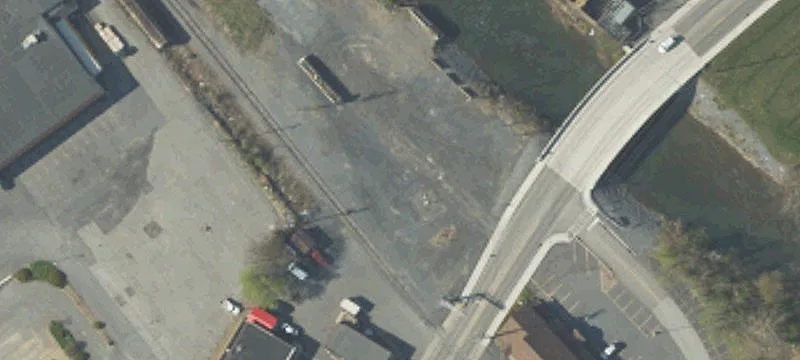 Freedom Ave