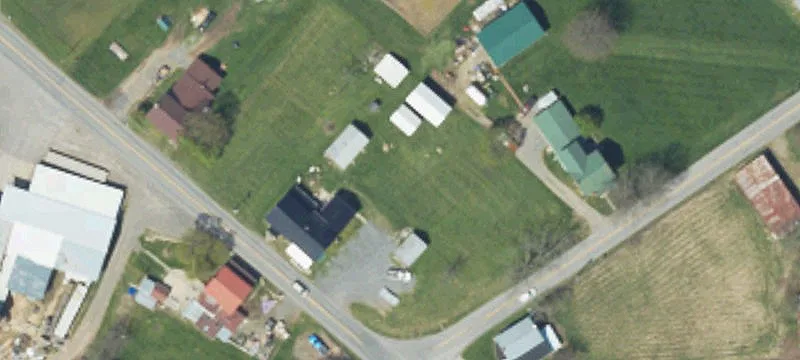 2722 Middle Crk Rd