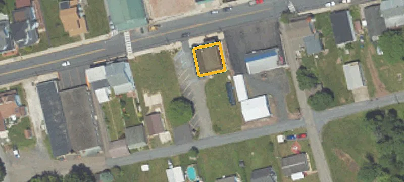 16 Main St
