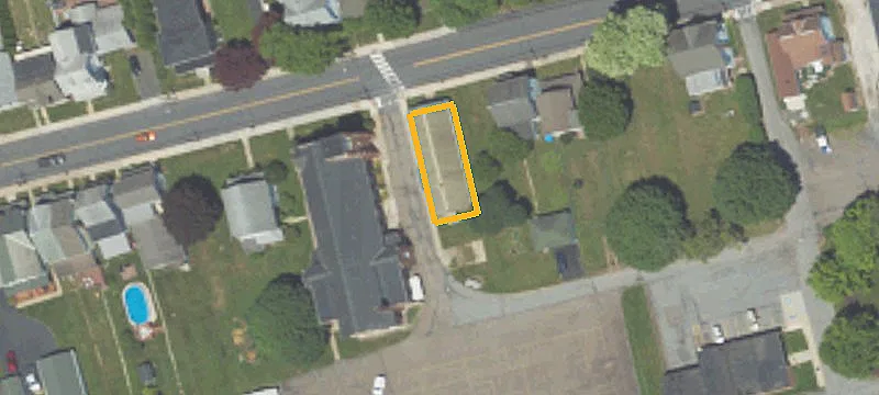 104 Main St