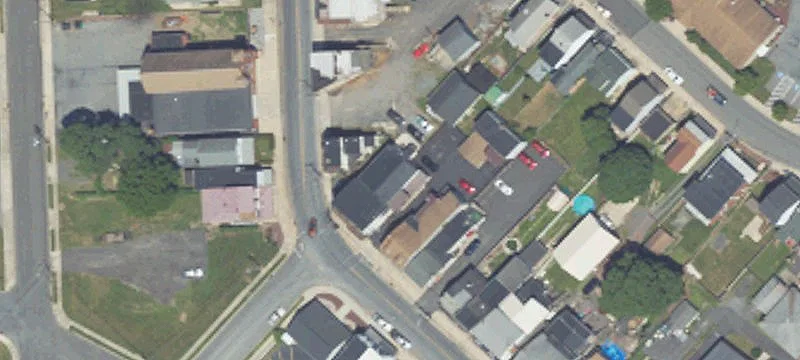 342 Dock St