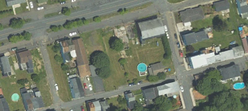 2312 Main St