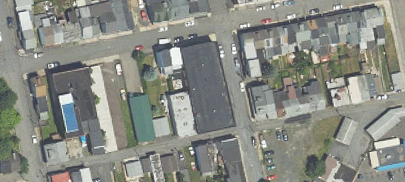 24 Un St
