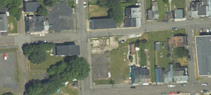 146 2nd St