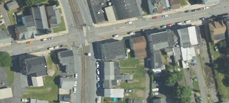 24 Main St