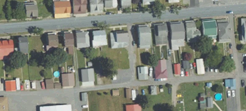 733 Main St