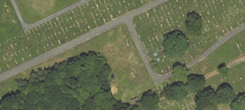 75 Cemetery Rd