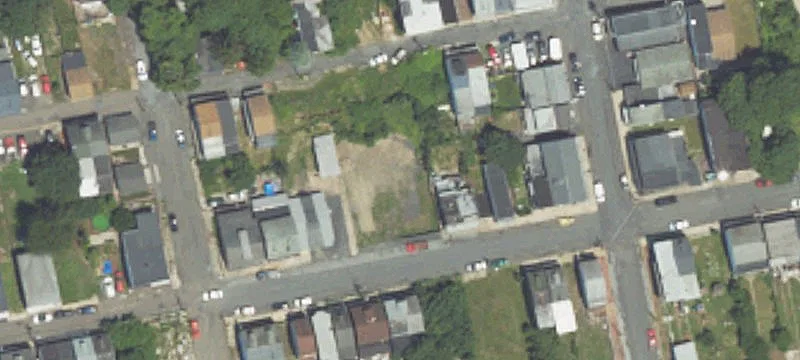 Poplar St