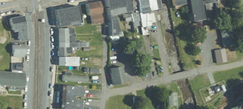 12th E Main St