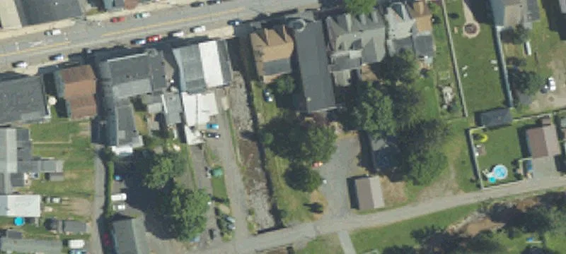 30 Main St