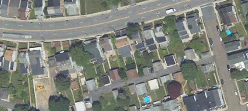43 Ctr Ave