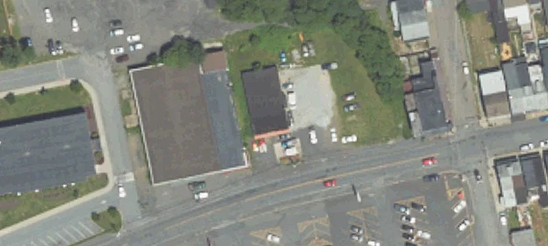 607 Ctr St