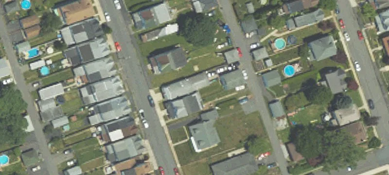 135 2nd St