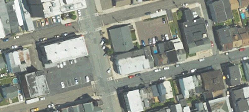 33 Main St