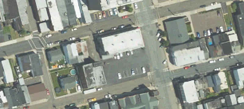 28 Main St