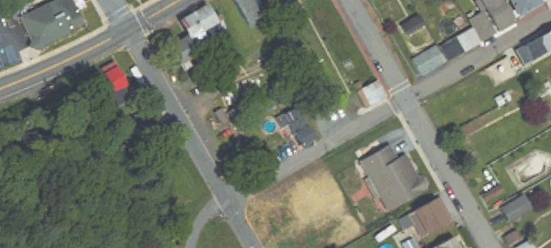 42 Maple St