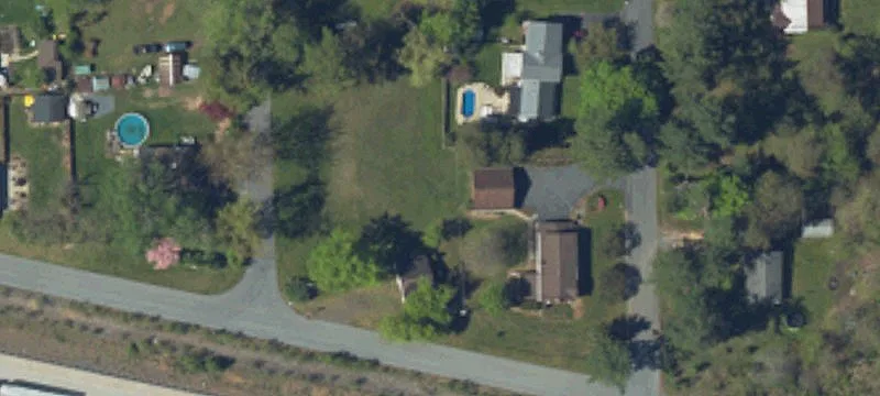 105 Pne Blvd