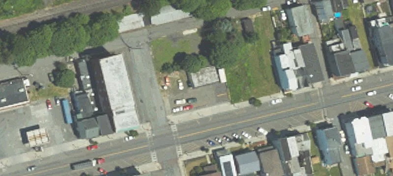 201 Ctr St