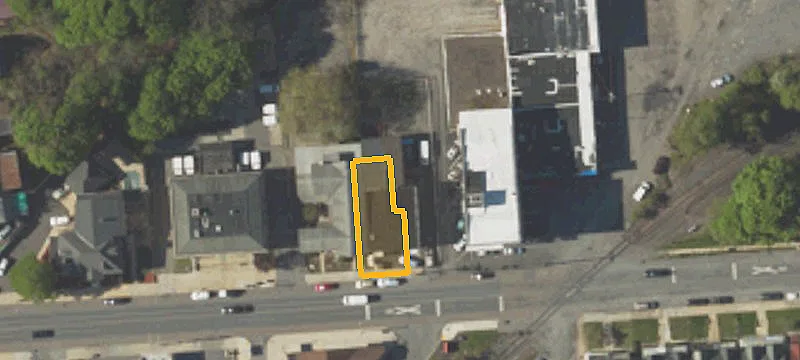 407 Broad St