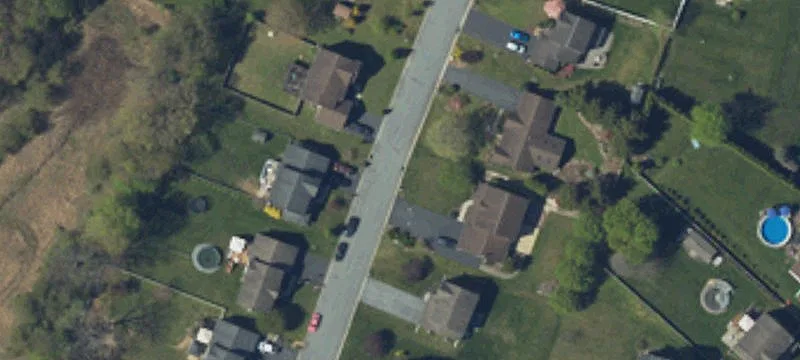 109 Holly Rd