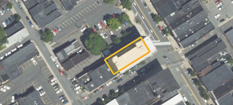 101 Ctr St