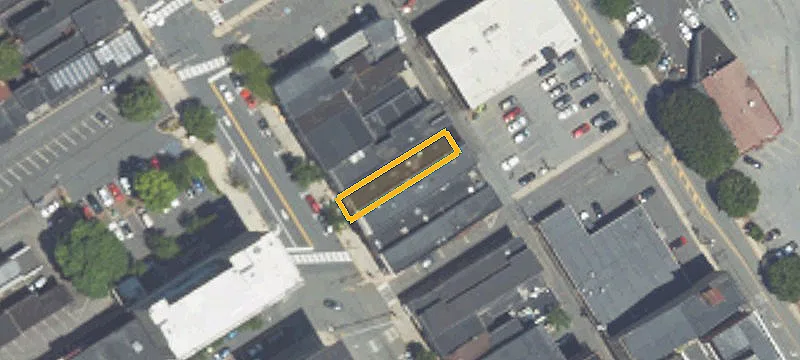 104 Ctr St