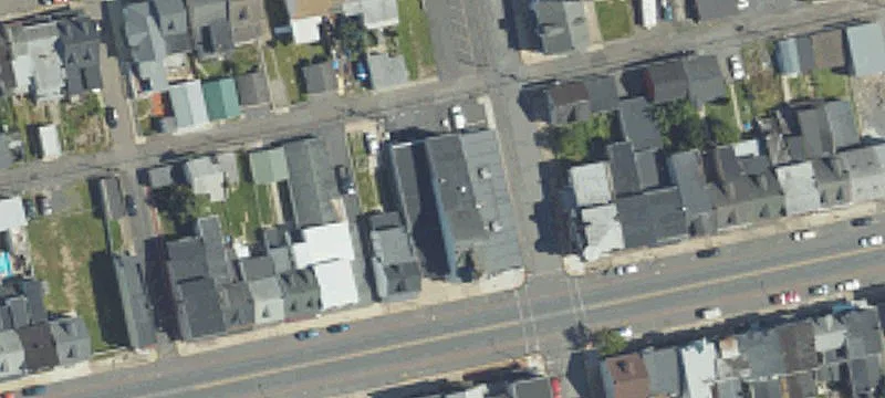 1305 Ctr St