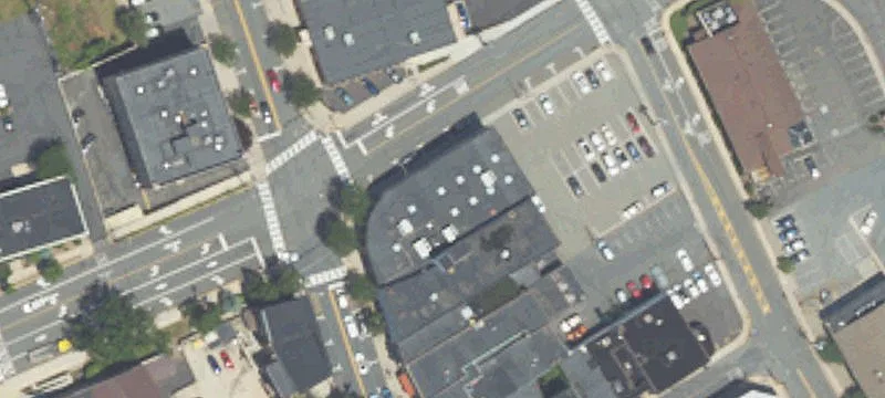 324 Ctr St