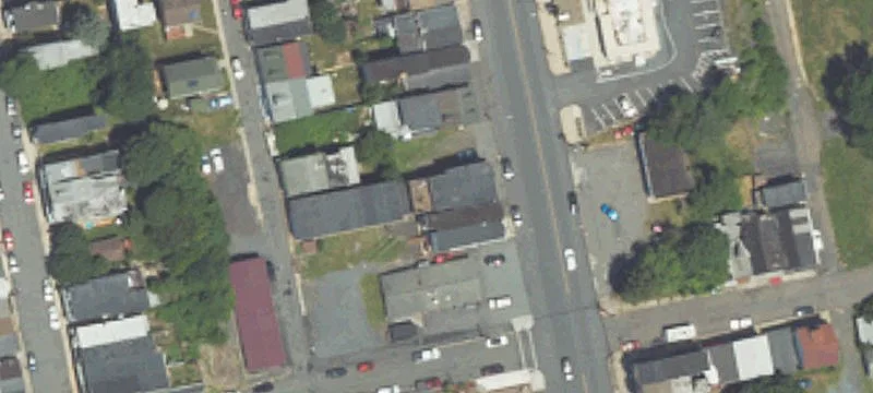 324 Main St