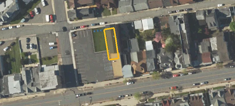 255 Broad St