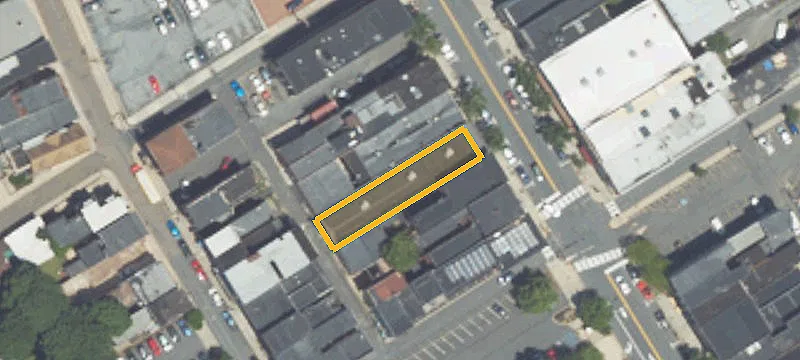 209 Ctr St