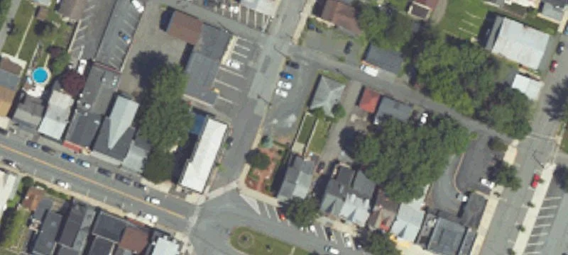 126 Market St