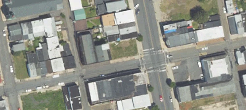 200 Main St