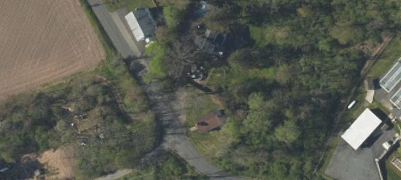 16 Holly Rd